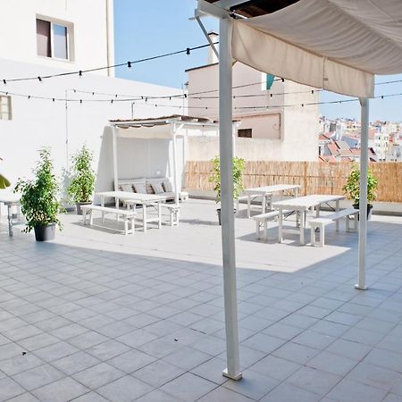 Апартаменты Garden Patio 1B - 1 Bdr With Terrace Лиссабон Экстерьер фото